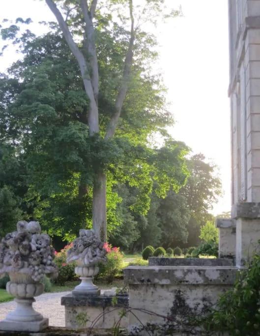 Charming 18Th Century Chateau, Near Bayeux In Calvados, Normandie Livry  Exterior photo
